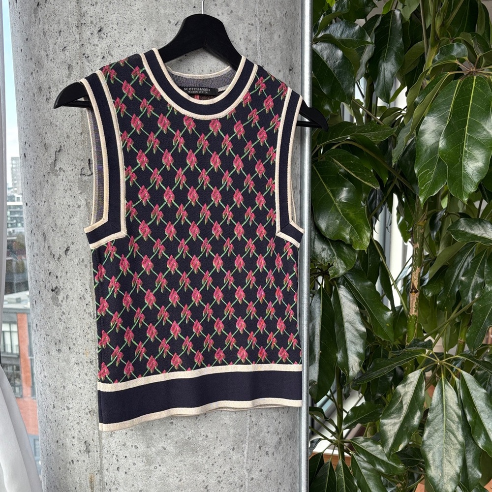 Scotch & Soda Dark Blue Tank with Pink and Green Letters Jacquard
